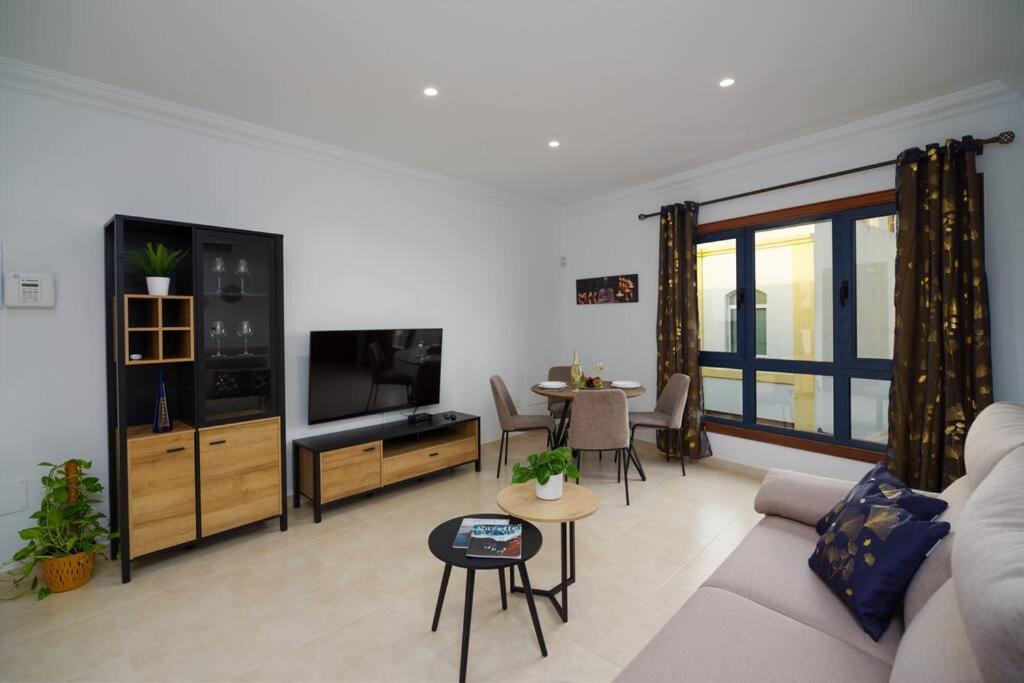 Moderno Y Elegante Apartamento Centrico Con Balcon بلايا بلانكا المظهر الخارجي الصورة
